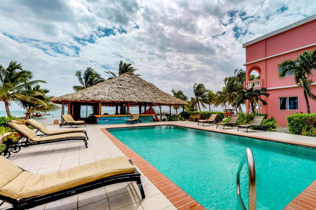 Апартаменти Palm @ Caribe Island Сан-Педро Екстер'єр фото